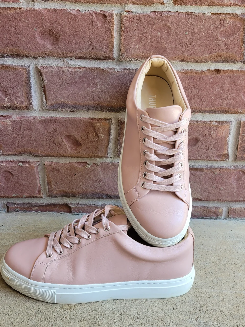 Thursday Boot Blush Pink Leather Sneakers Womens 6.5 Low Top Lace-Up Minimalist - Picture 2 of 6